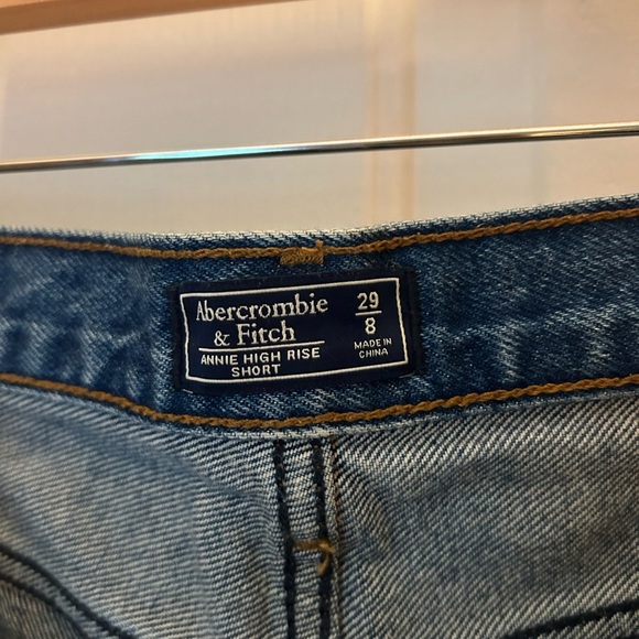 Abercrombie Annie High Rise Short - Picture 4 of 7